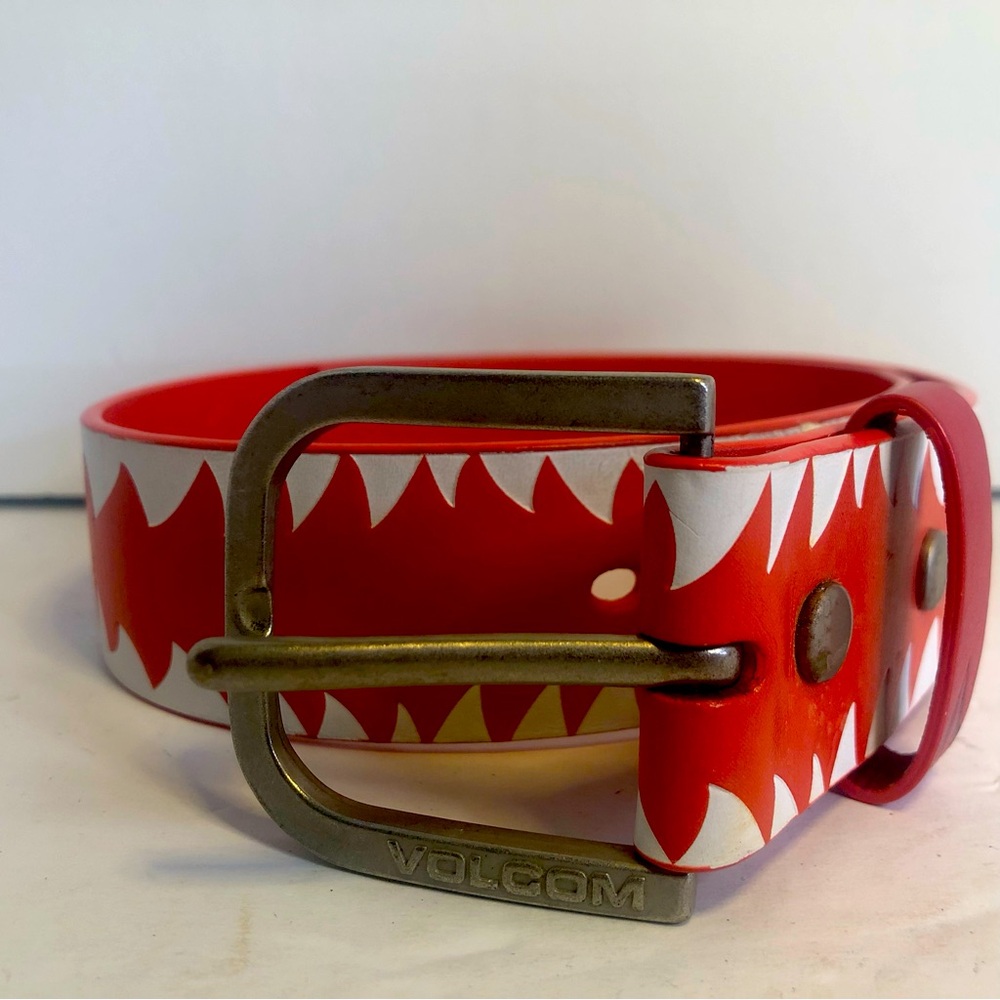 Volcom Kids Creature Belt. Teeth. Red And White. Size 22.